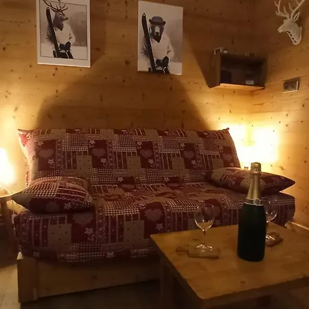 Apartment Le Cocon Des Carroz, Au Centre De La Station Et Proximite Des Pistes, 4 Pers Araches-la-Frasse