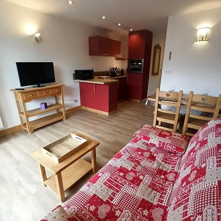 Le Cocon Des Carroz, Au Centre De La Station Et Proximite Des Pistes, 4 Pers Apartment *